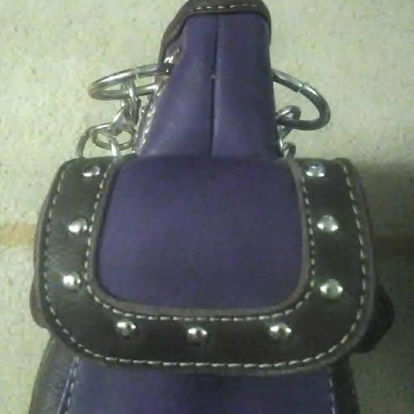NWOT purple handbag - Picture 2 of 4